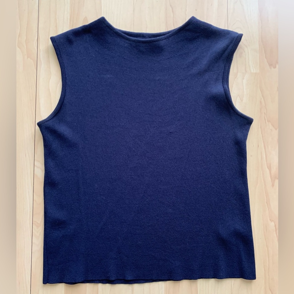 ARCHO KNIT TOP